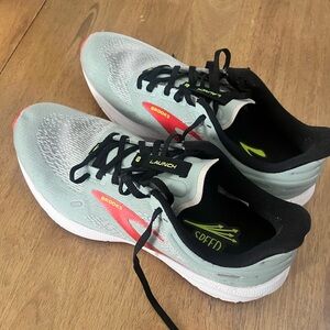 Brooks Launch 9 men’s 8.5